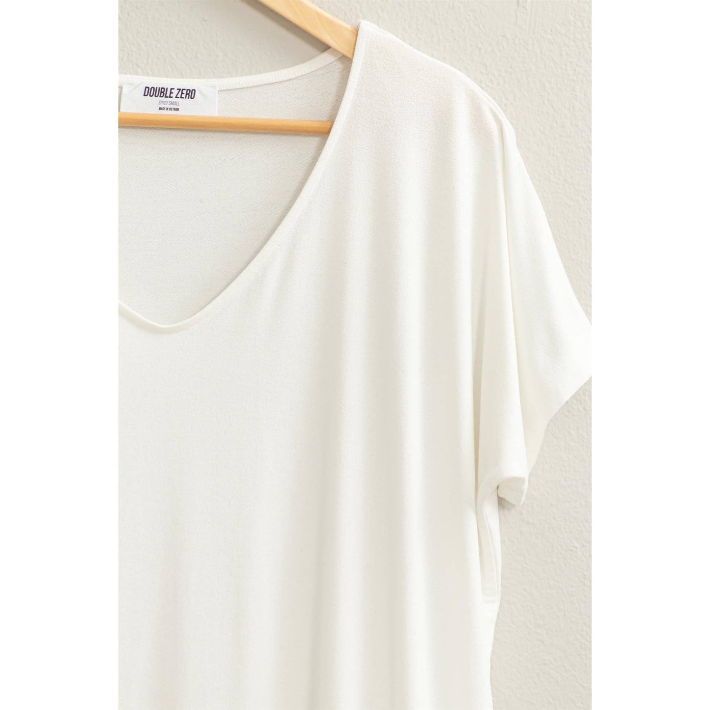 V NECK DOLMAN SHORT SLEEVE TOP: M / TAN