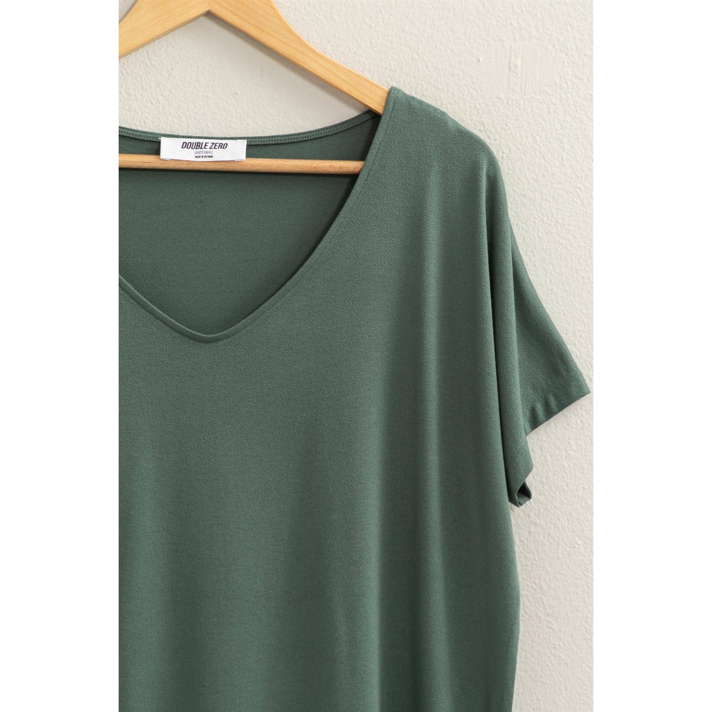 V NECK DOLMAN SHORT SLEEVE TOP: S / TAN