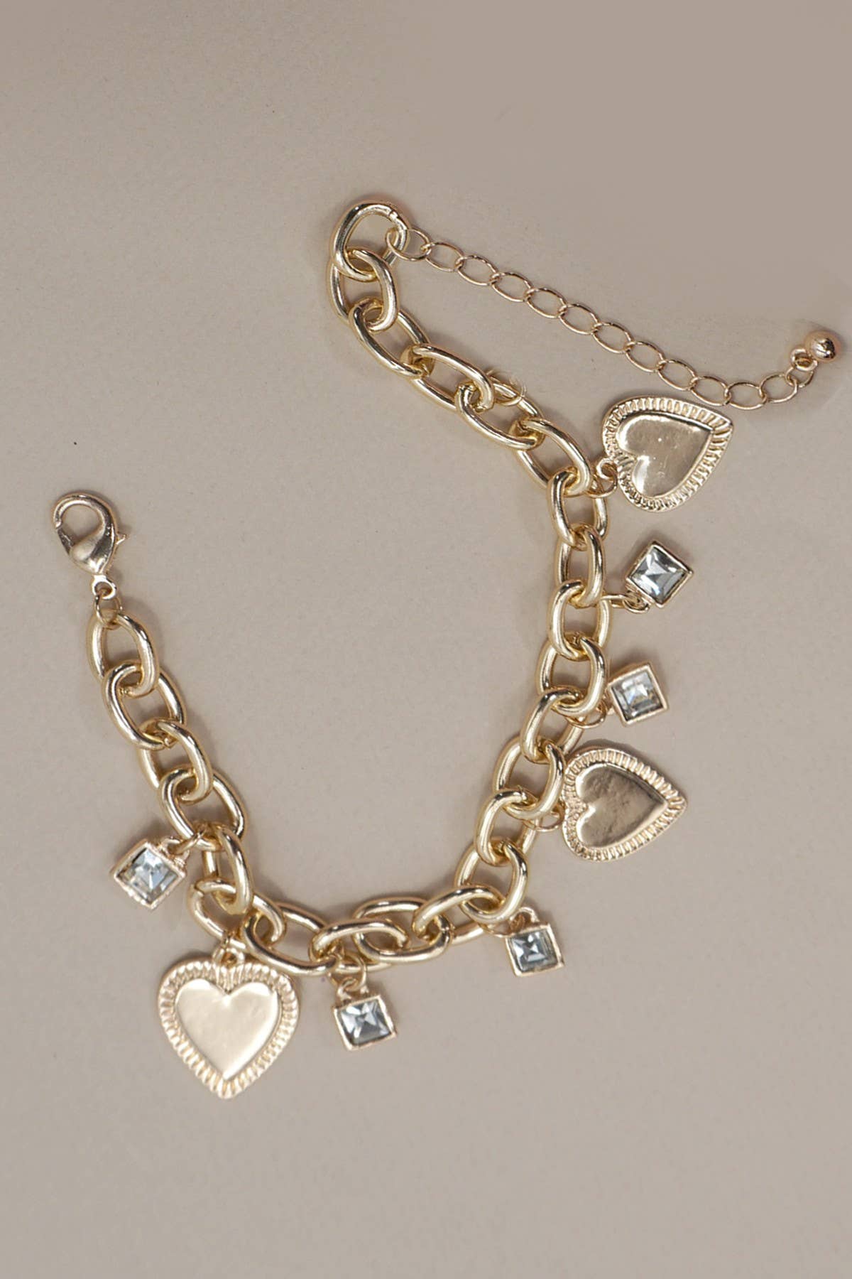 HEART CHARM BRACELET