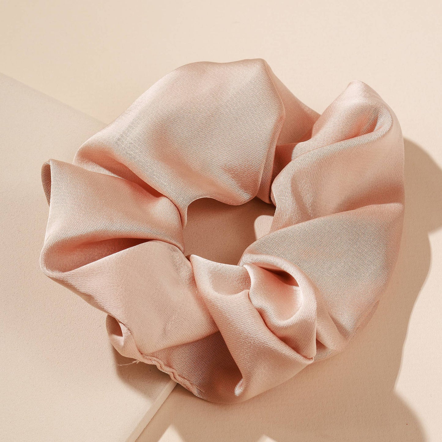 Satin Hair Tie Scrunchie: IVORY / ONE SIZE