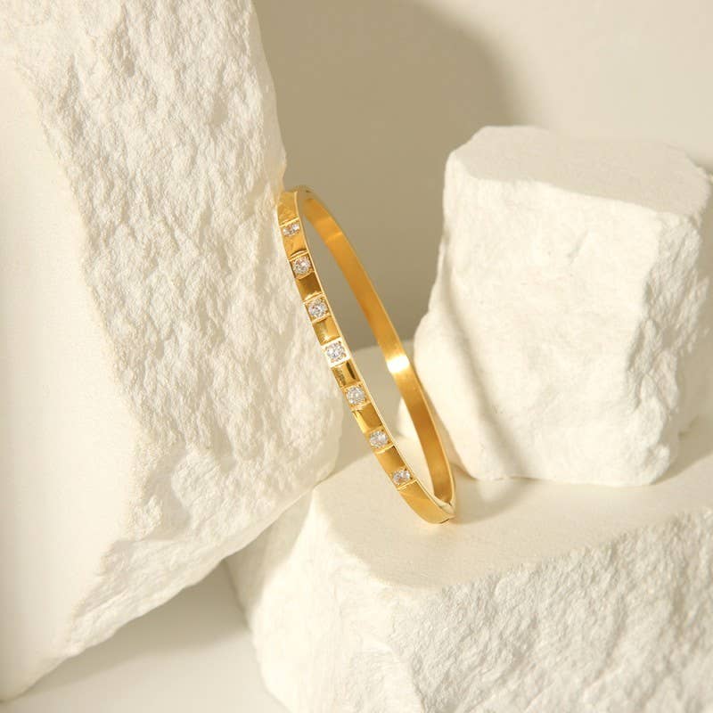 18K STAINLESS STEEL TARNISH FREE RHINESTONE BANGLE