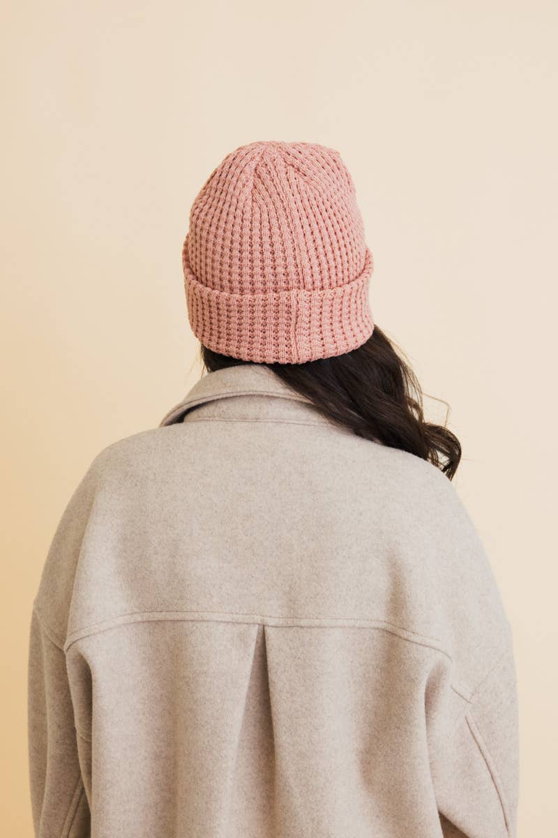 🍞 Toasty Waffle Puff Beanie - Your Winter Sales Boost: Black