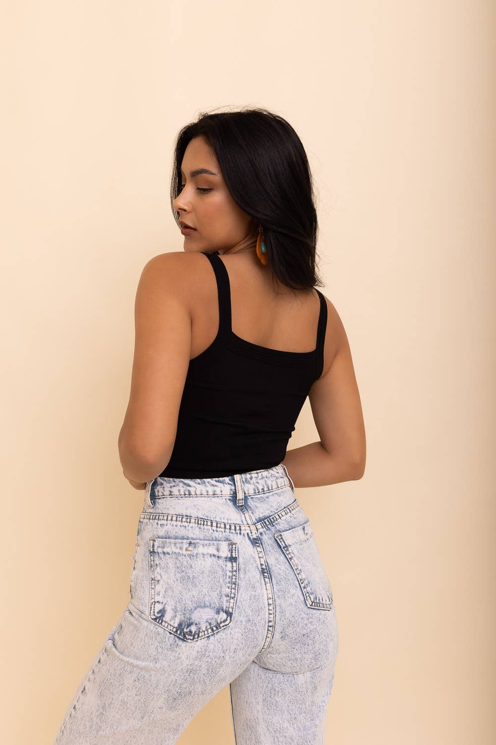 💎 Versatile No-Seam Tank Top - Perfect Layering Piece: Moss