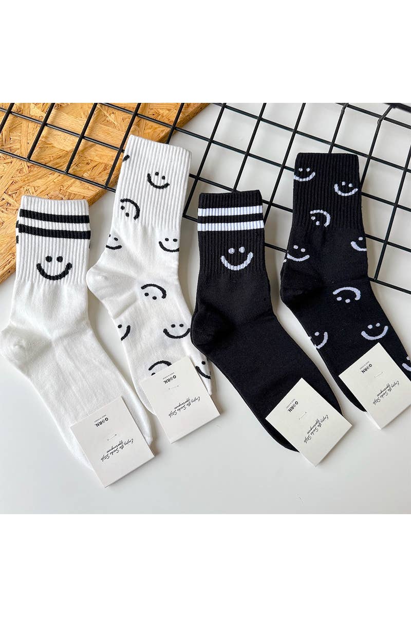 SMILEY FACE CREW SOCKS: SMILE WHITE-162585 / OS