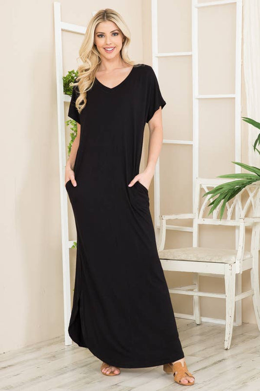 SHORT SLEEVE MAXI DRESS WITH SIDE SLIT AND POCKETS: BLACK / XL
