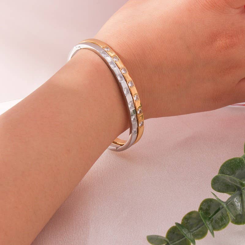 18K STAINLESS STEEL TARNISH FREE RHINESTONE BANGLE