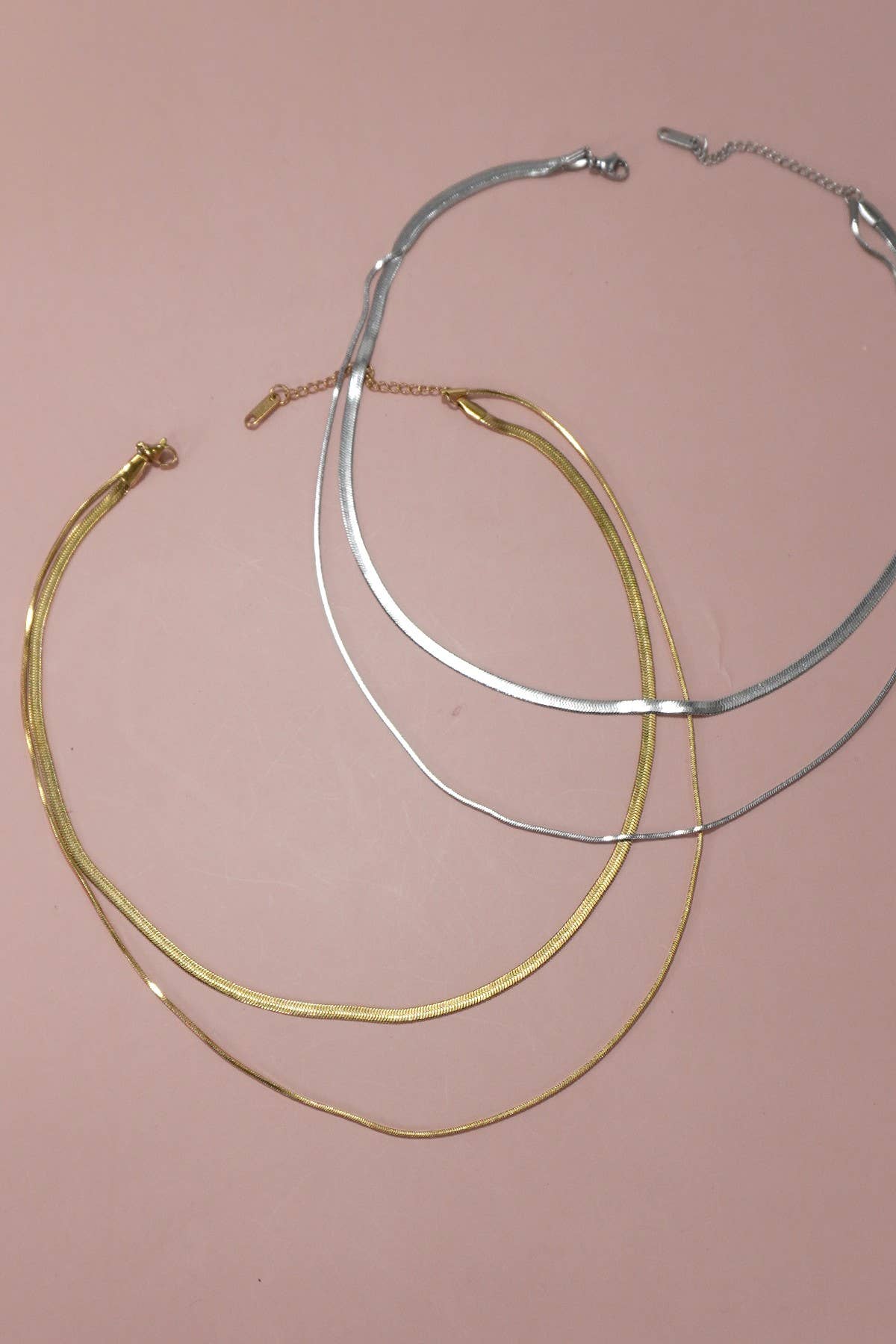 LAYERED NECKLACE