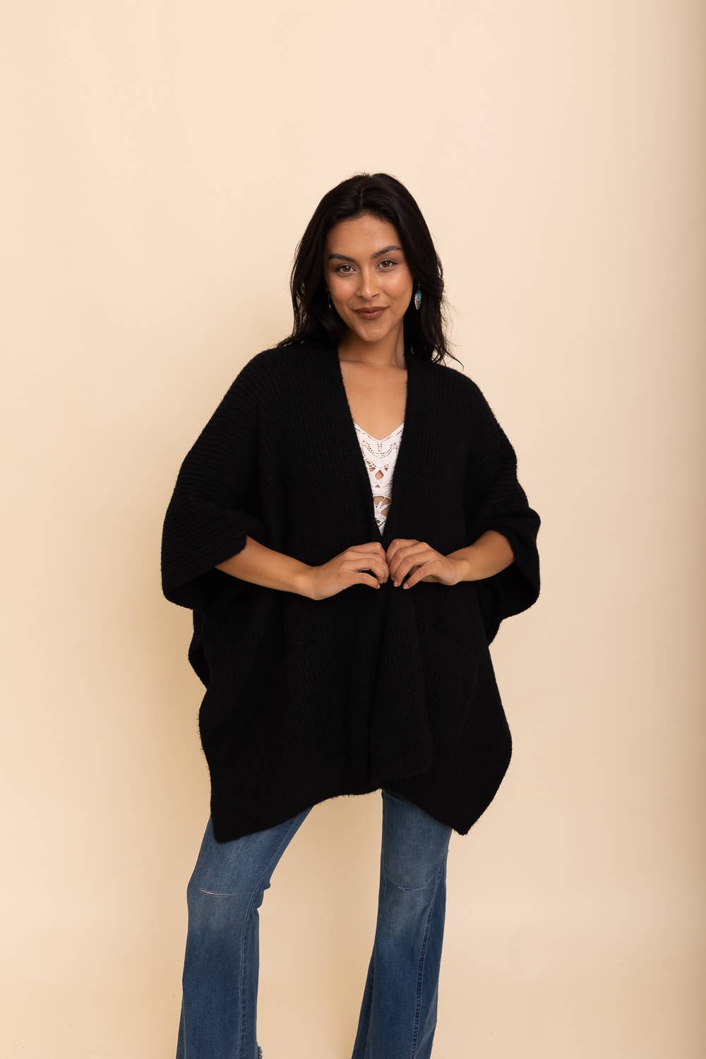 Boucle Cozy Poncho: Beige