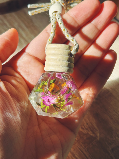 Spring Car Diffusers | Air Fresheners: Green Tea & Lemongrass