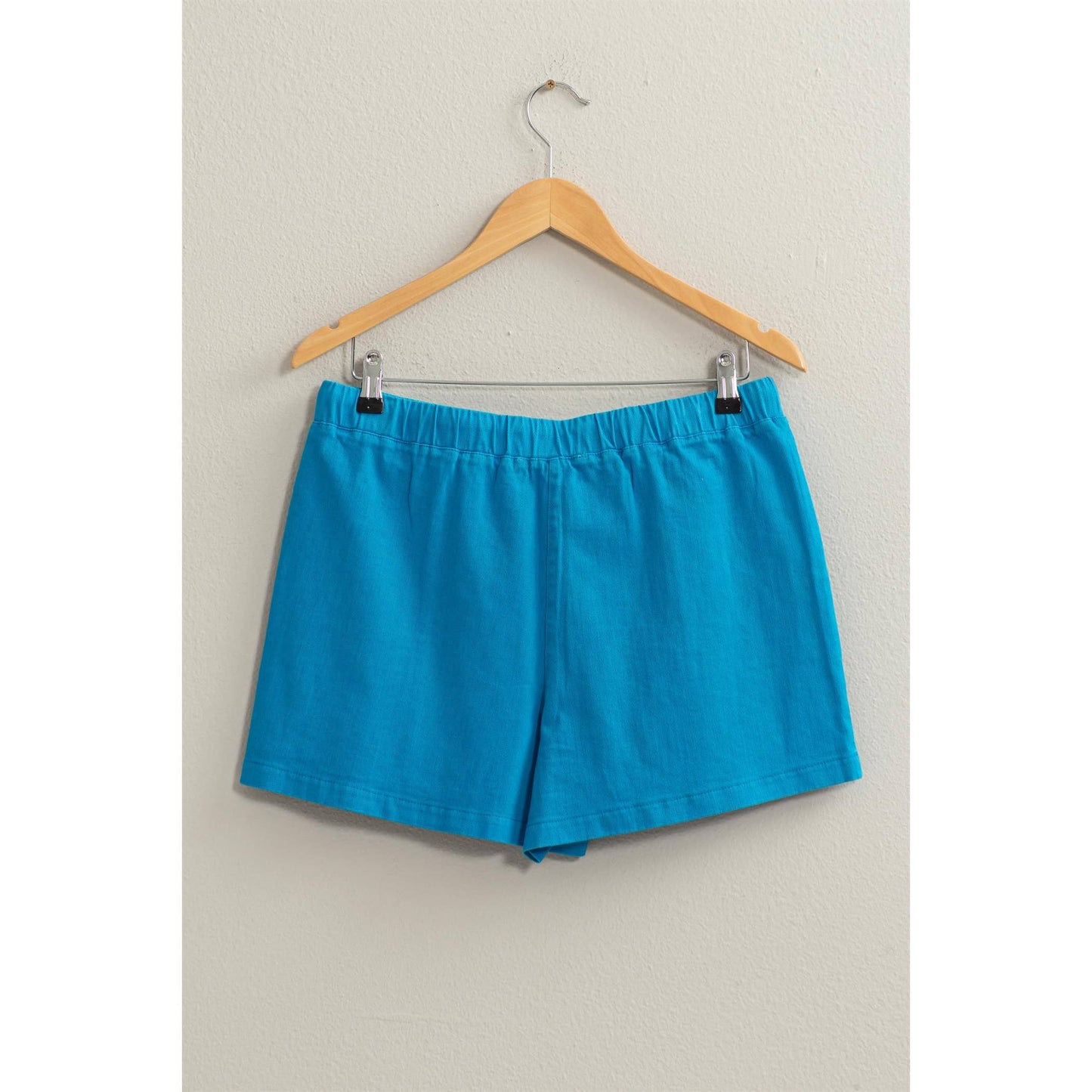 PATCH POCKET DRAWSTRING SHORTS: M / WHITE