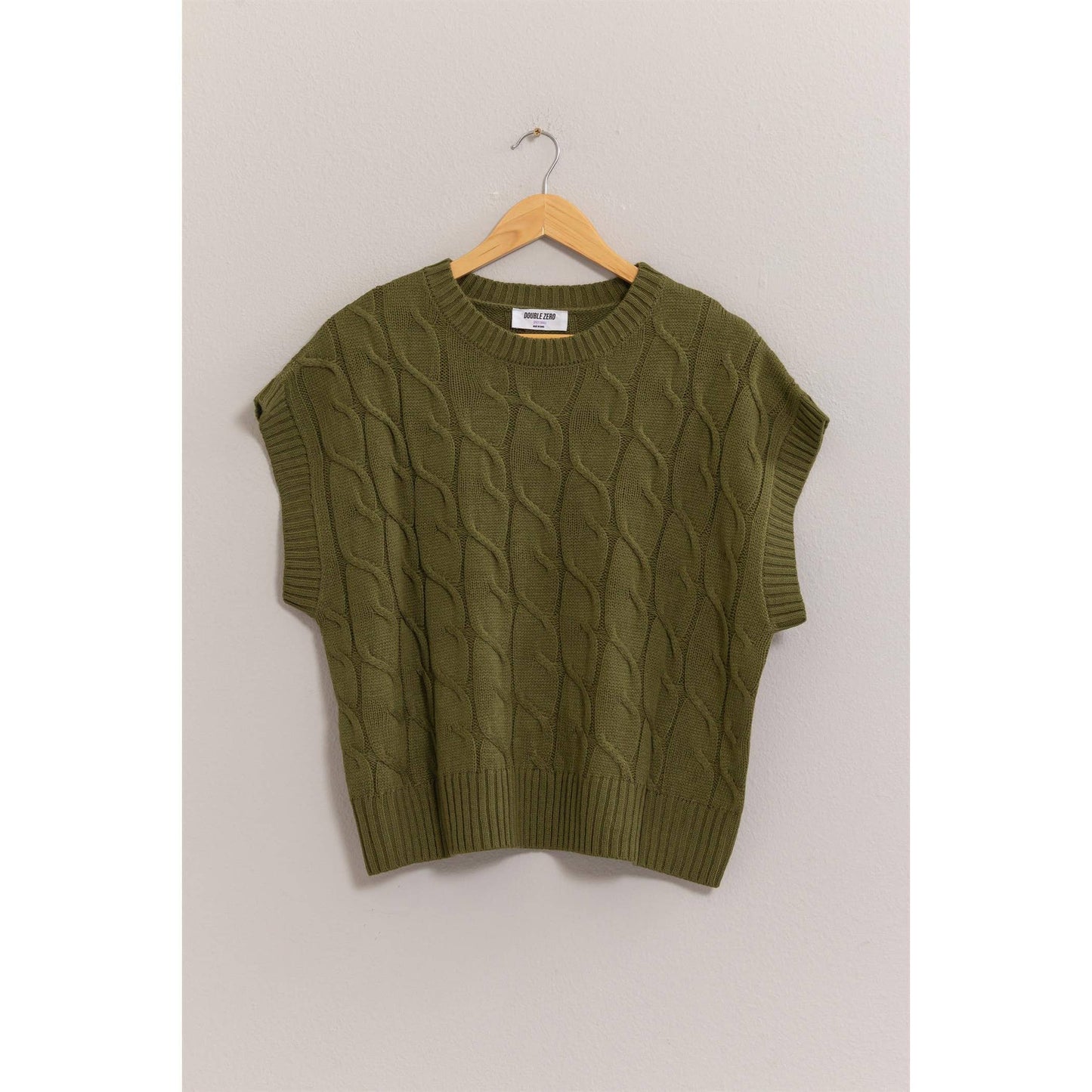 OVERSIZED CABLE KNIT SWEATER VEST: CREAM / S