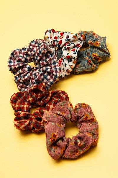 SOFTEST PATTERN FLOWER DESIGN SCRUNCHES