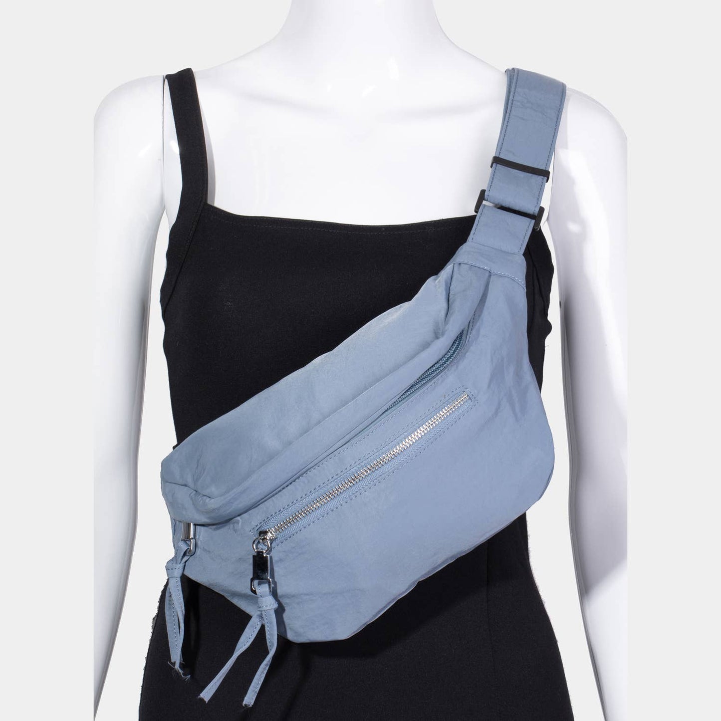 Multi Pocket Nylon Fanny Pack: BL