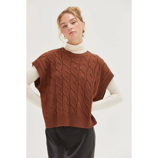 DZ24E945-OVERSIZED CABLE KNIT SWEATER VEST: CHESTNUT / S