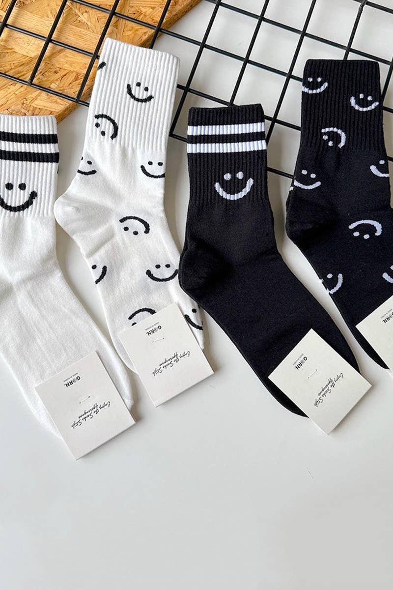 SMILEY FACE CREW SOCKS: SMILE WHITE-162585 / OS