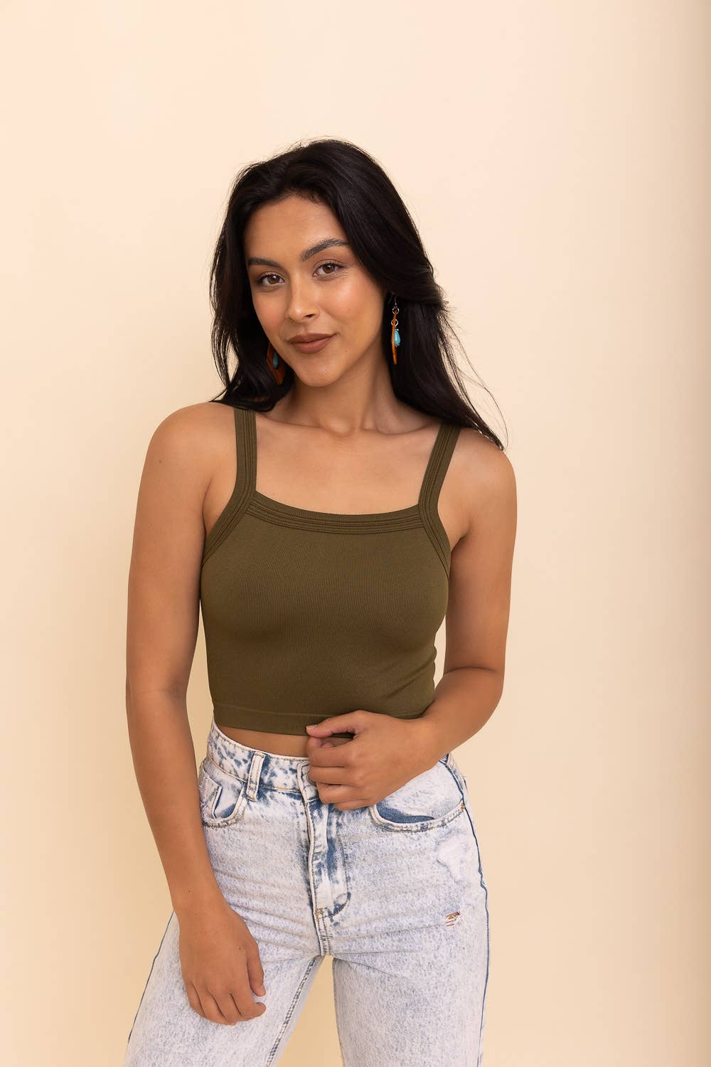 💎 Versatile No-Seam Tank Top - Perfect Layering Piece: Moss